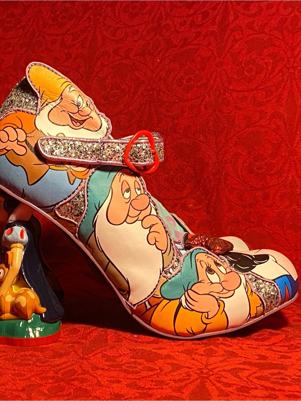 Irregular Choice, Disney Princess “7 is Company” sparkly pumps,Snow White heels - Picture 4 of 16